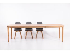 Ikaria jídelní rozkládací stůl, ořech, lak